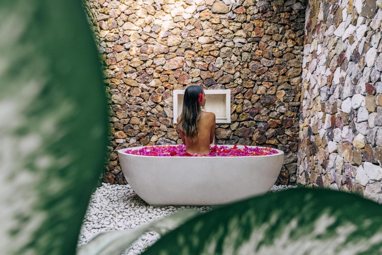 Segara Lombok Beach Resort Selong Belanak Exterior foto