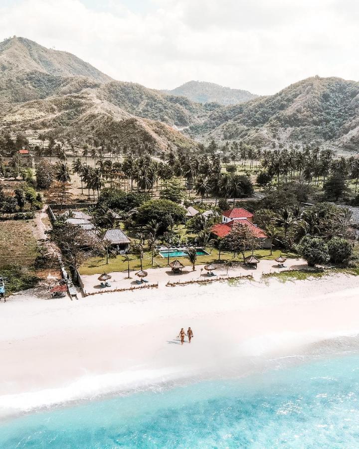 Segara Lombok Beach Resort Selong Belanak Exterior foto