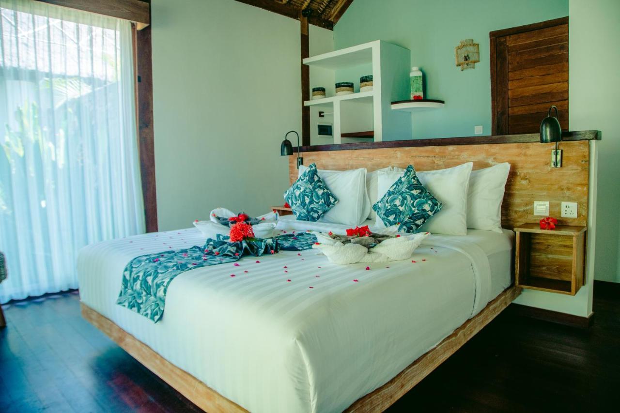 Segara Lombok Beach Resort Selong Belanak Exterior foto