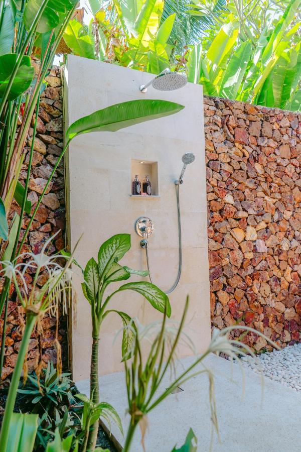 Segara Lombok Beach Resort Selong Belanak Exterior foto