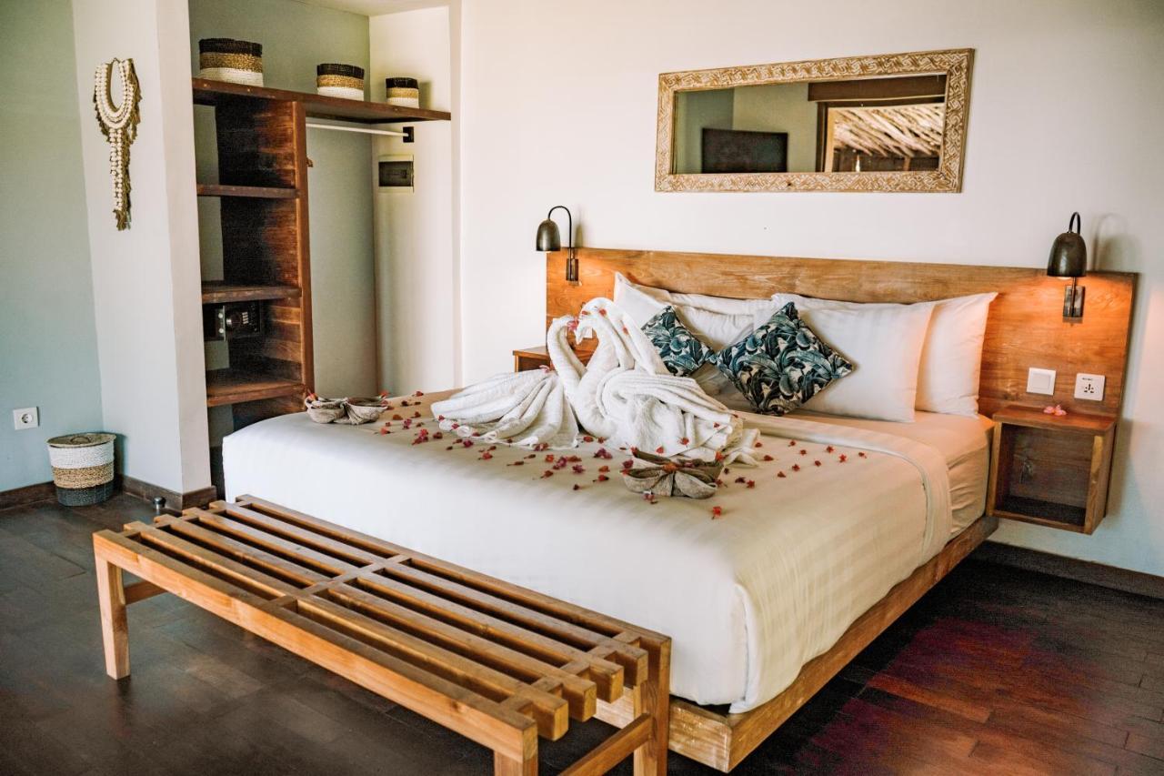Segara Lombok Beach Resort Selong Belanak Exterior foto